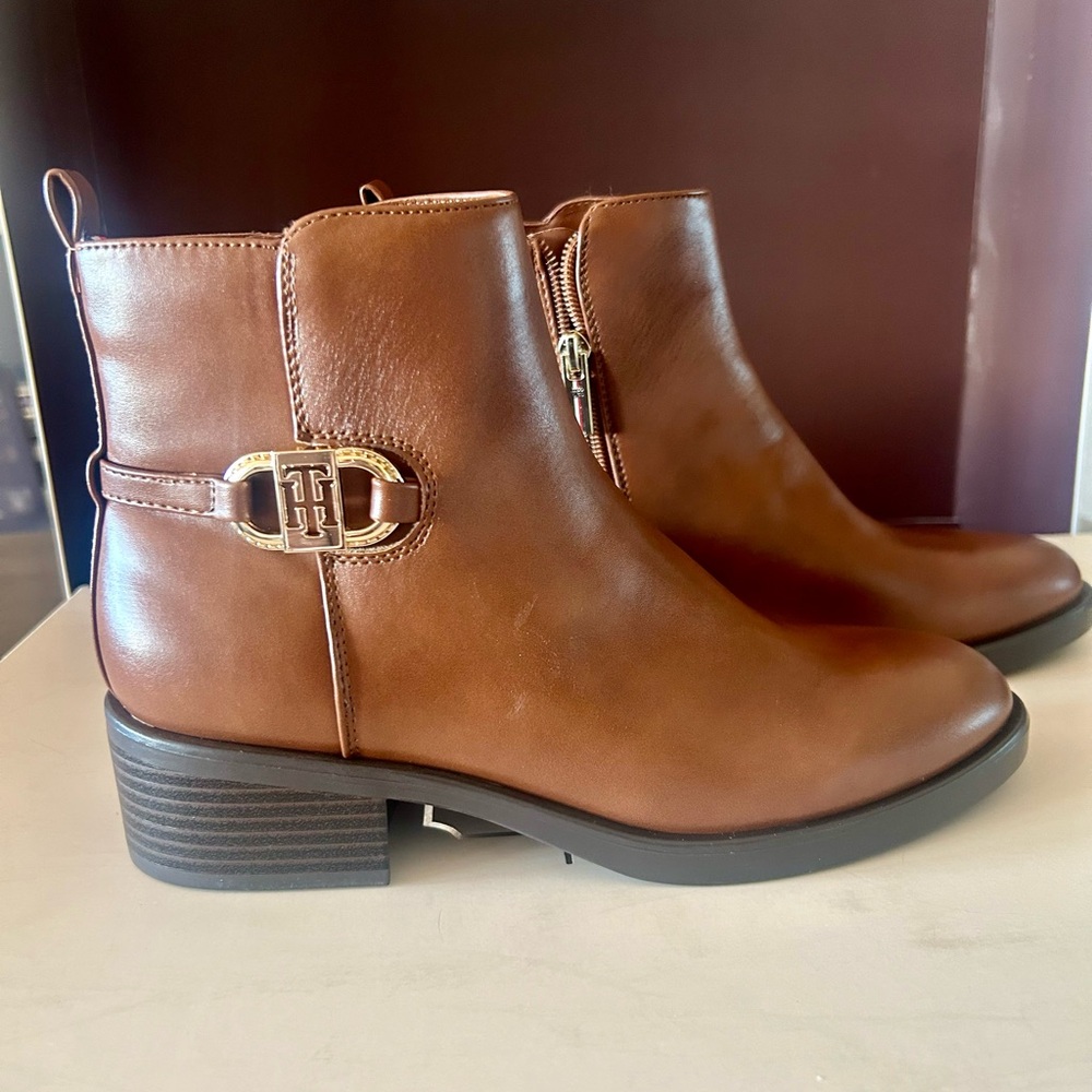 Tommy HilfigerIMIERA ankle boots.